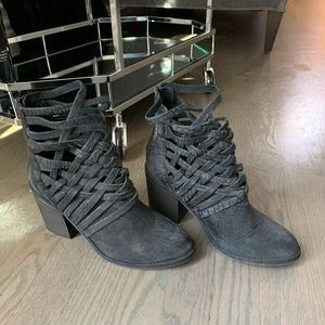 Free People ankle boots. Size 38